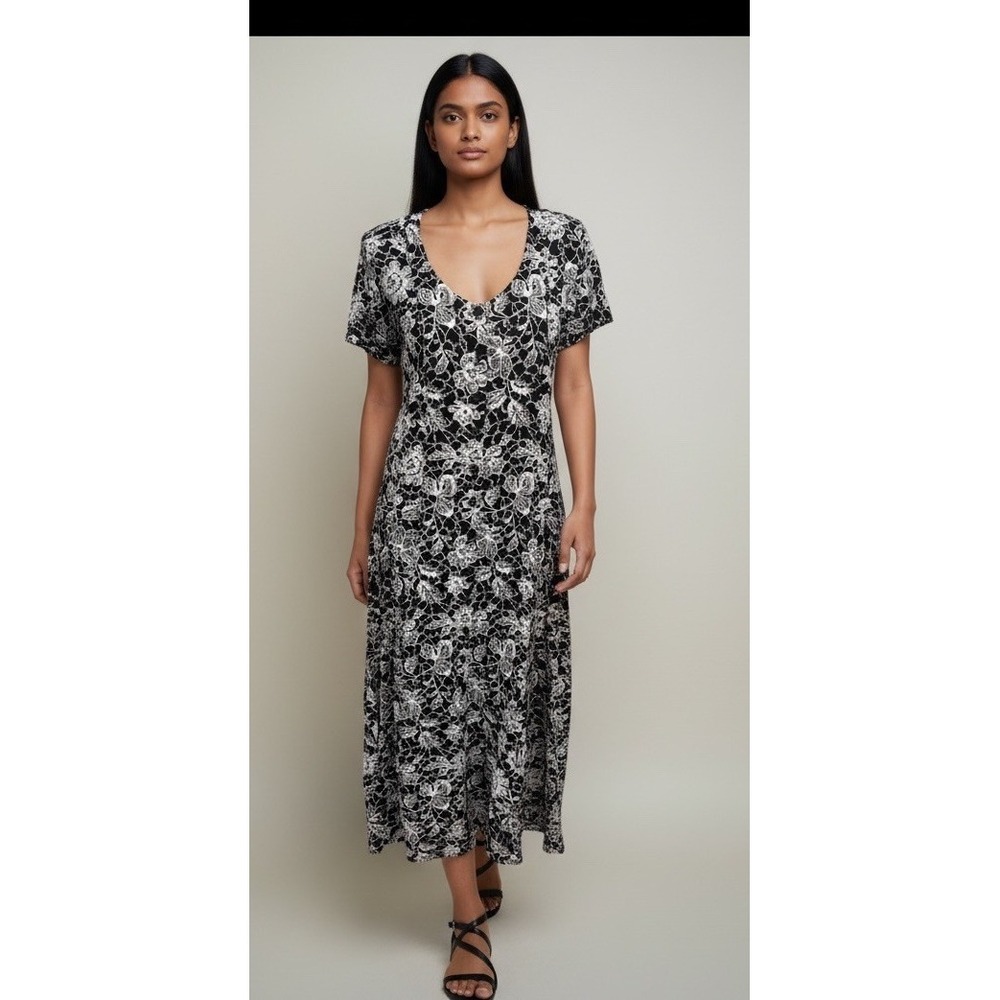 VTG Dress‎ Midi Tie Back Floral Cottagecore Fairycore Black Button Flowey Medium